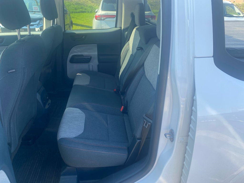 2023 Ford Maverick XLT in Thunder Bay, Ontario - 7 - w1024h768px