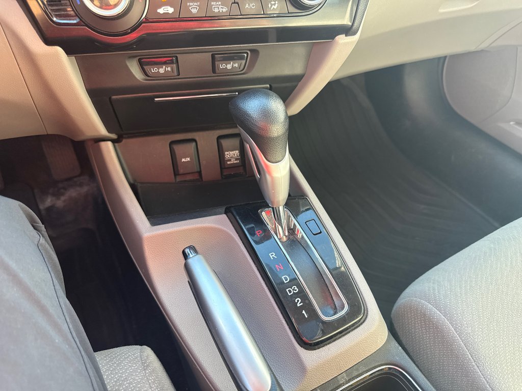 2013 Honda Civic Sdn EX in Thunder Bay, Ontario - 22 - w1024h768px