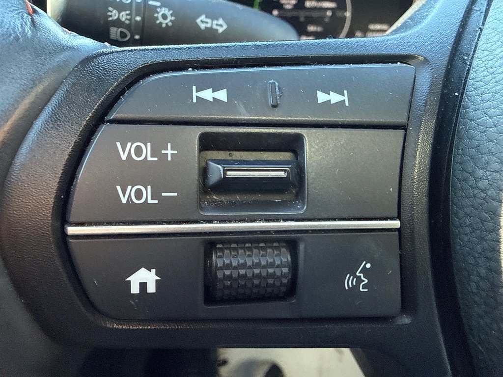 2025 Honda CR-V Hybrid EX-L in Thunder Bay, Ontario - 19 - w1024h768px