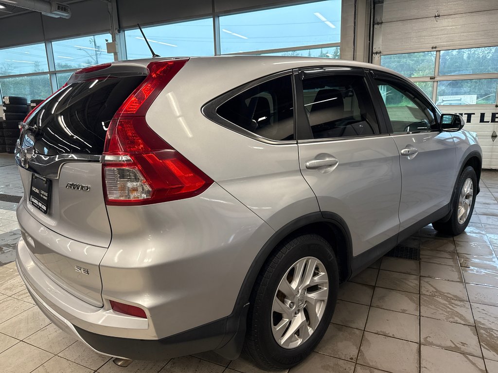 2016 Honda CR-V SE in Thunder Bay, Ontario - 5 - w1024h768px