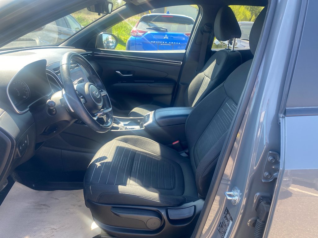 2024 Hyundai Santa Cruz Preferred in Thunder Bay, Ontario - 9 - w1024h768px