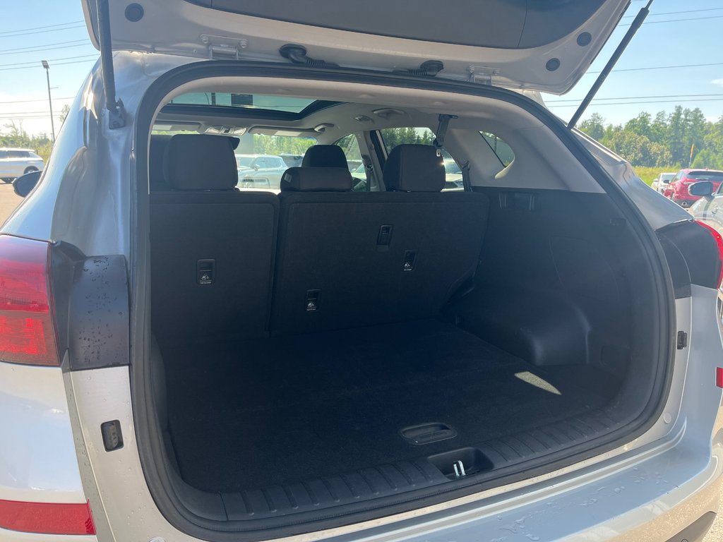2021 Hyundai Tucson Preferred in Thunder Bay, Ontario - 9 - w1024h768px