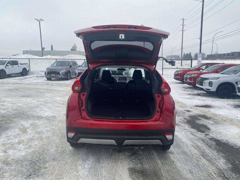 2020 Mitsubishi Eclipse Cross ES in Thunder Bay, Ontario - 6 - w1024h768px