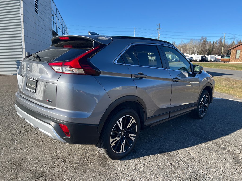 2023 Mitsubishi Eclipse Cross in Thunder Bay, Ontario - 5 - w1024h768px