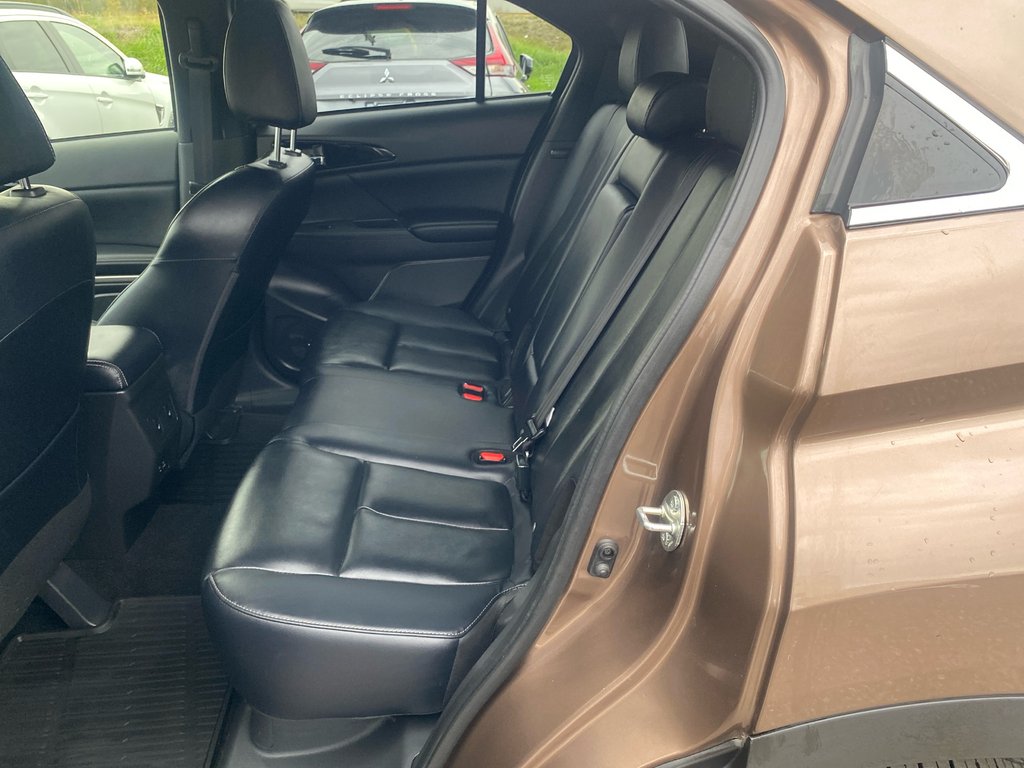 2024 Mitsubishi Eclipse Cross GT in Thunder Bay, Ontario - 8 - w1024h768px