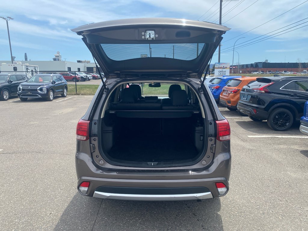 2018 Mitsubishi Outlander PHEV SE TOURING in Thunder Bay, Ontario - 7 - w1024h768px