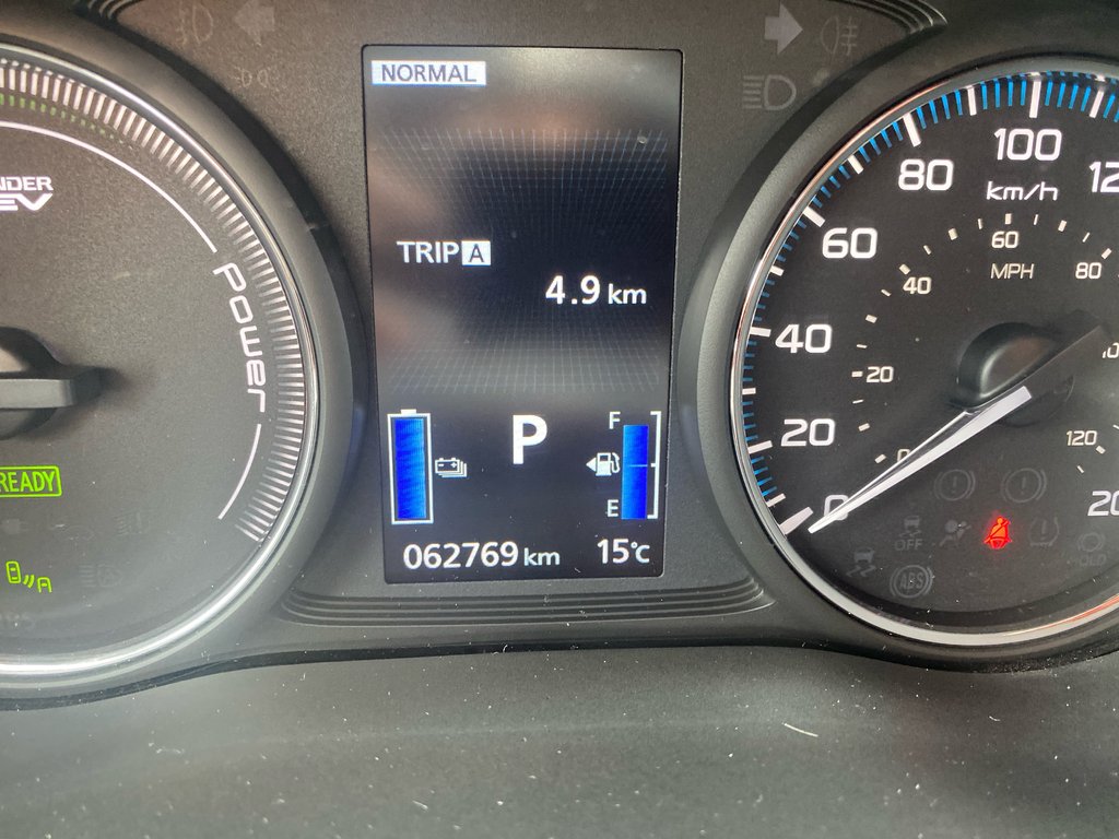 2018 Mitsubishi Outlander PHEV SE TOURING in Thunder Bay, Ontario - 10 - w1024h768px
