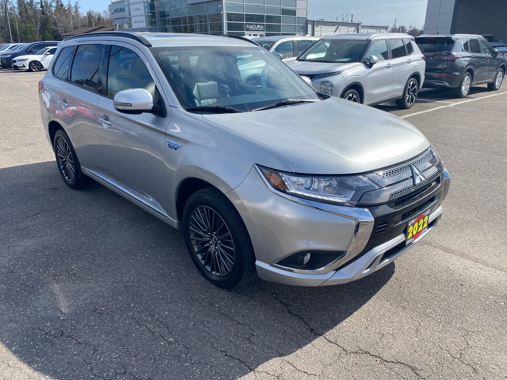 2022 Mitsubishi OUTLANDER PHEV BLACK EDITION in Thunder Bay, Ontario - 10 - w1024h768px