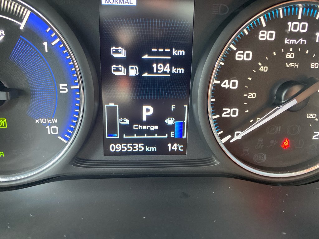 2022 Mitsubishi OUTLANDER PHEV BLACK EDITION in Thunder Bay, Ontario - 8 - w1024h768px