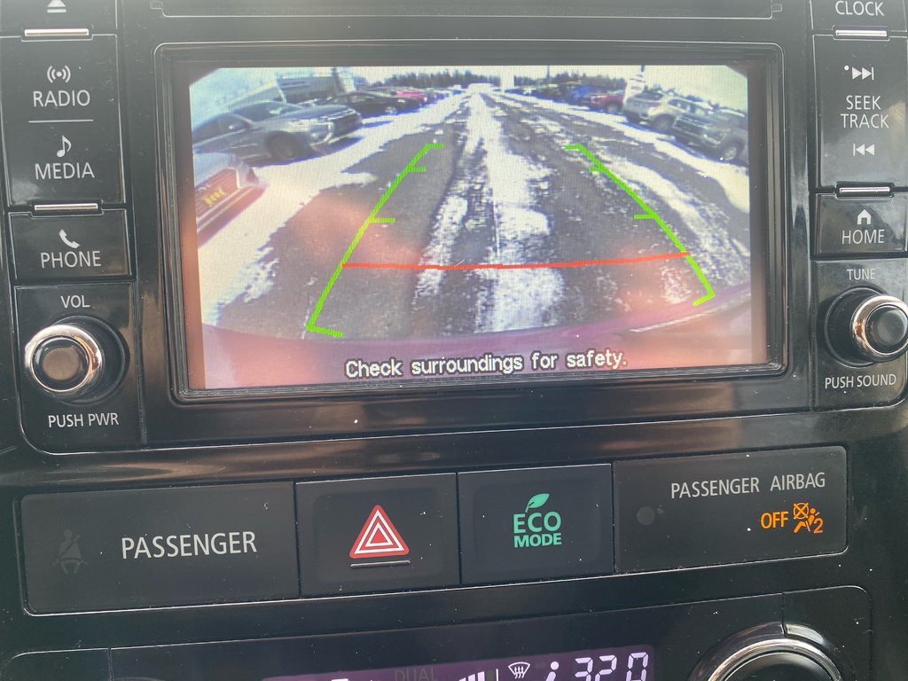 2016 Mitsubishi Outlander ES PREMIUM in Thunder Bay, Ontario - 11 - w1024h768px