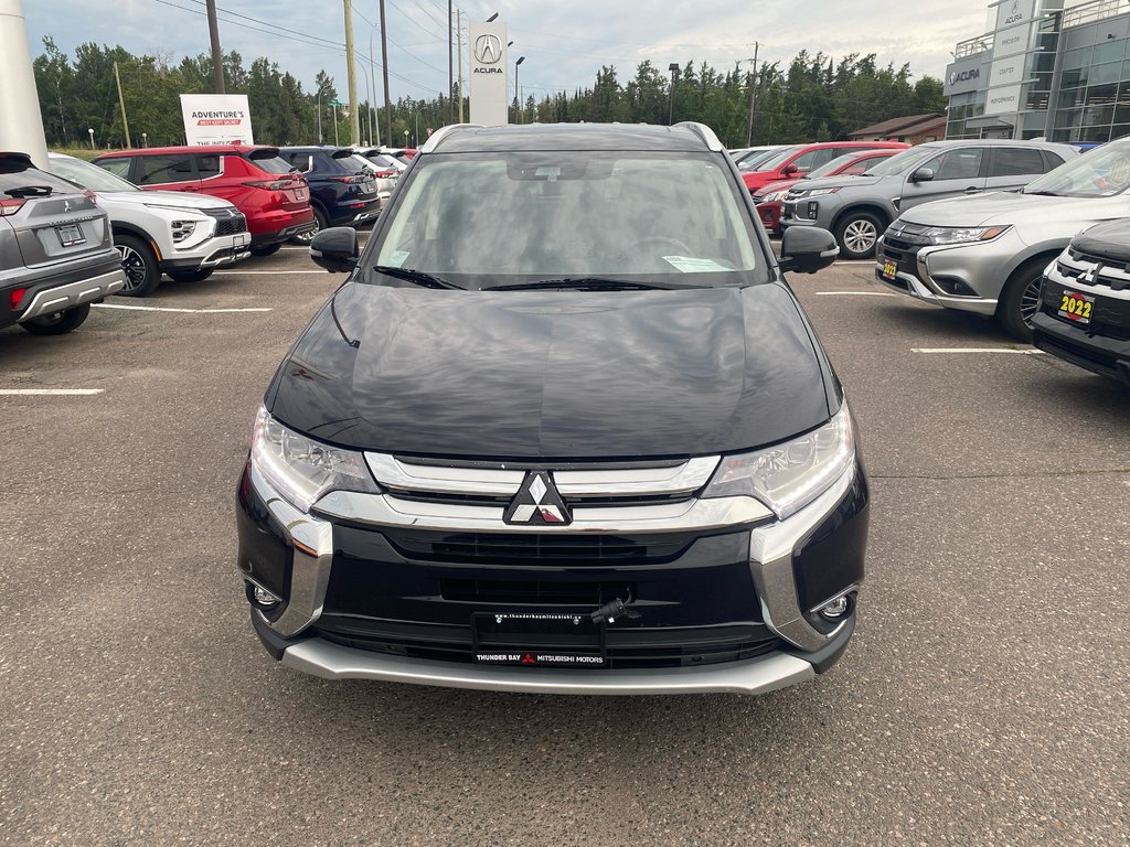 2018 Mitsubishi Outlander GT in Thunder Bay, Ontario - 2 - w1024h768px