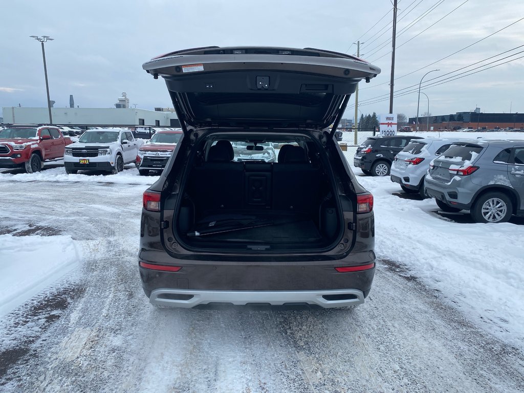 2022 Mitsubishi Outlander LE PREMIUM in Thunder Bay, Ontario - 7 - w1024h768px