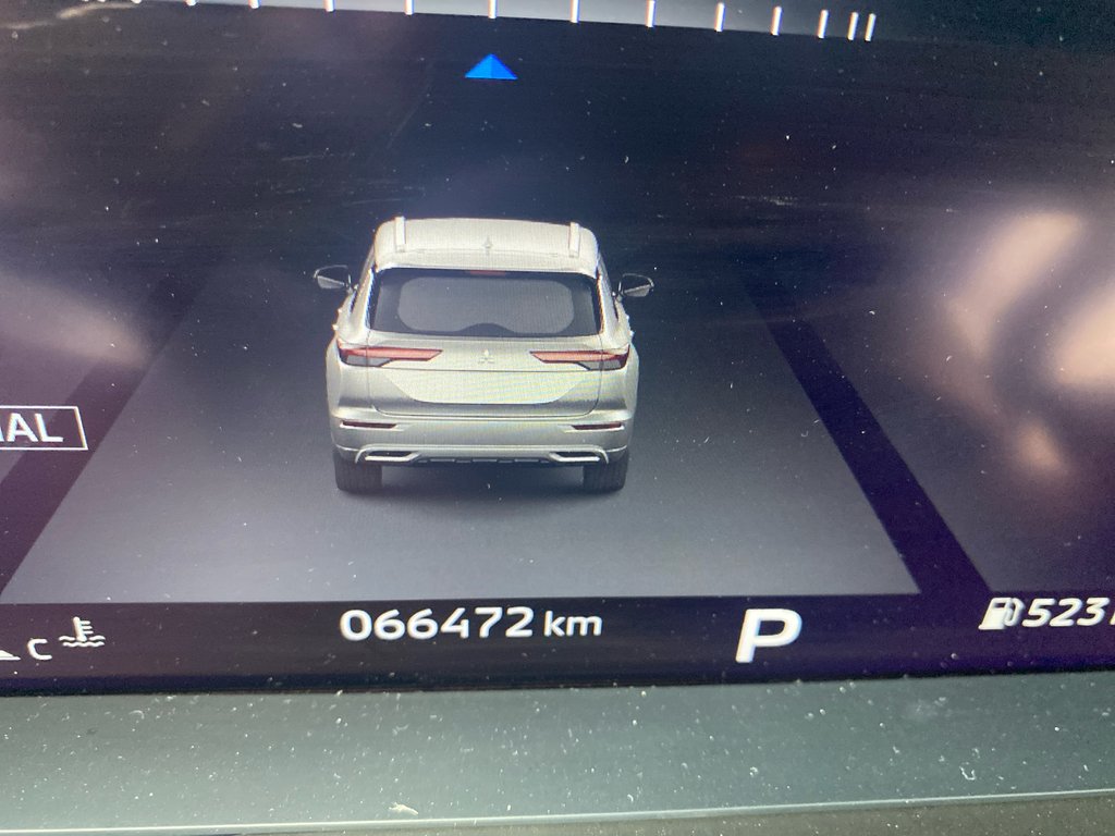 2023 Mitsubishi Outlander GT in Thunder Bay, Ontario - 9 - w1024h768px