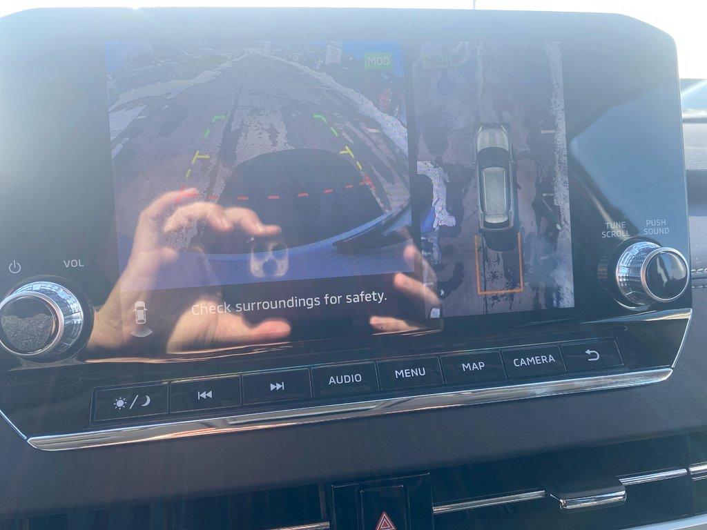 2024 Mitsubishi Outlander GT in Thunder Bay, Ontario - 11 - w1024h768px