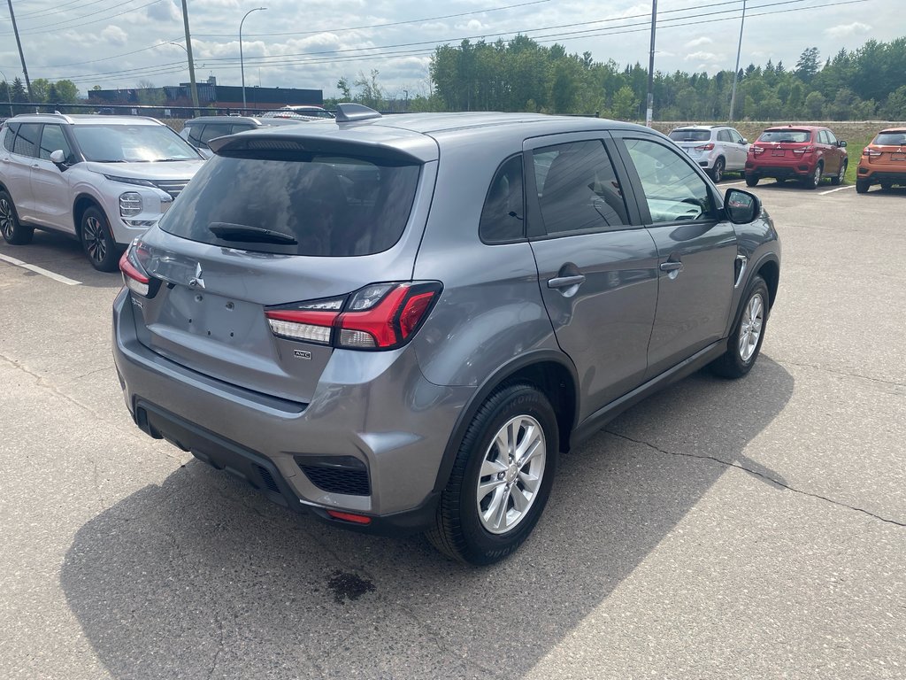 2021 Mitsubishi RVR SE in Thunder Bay, Ontario - 4 - w1024h768px