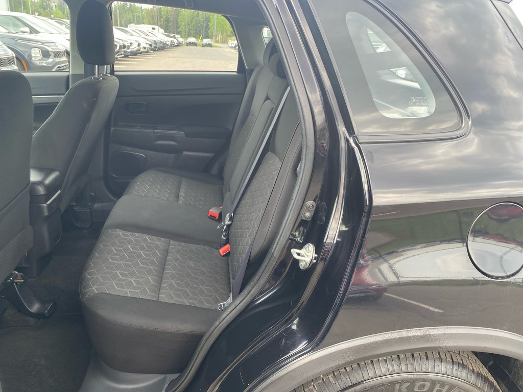 2022 Mitsubishi RVR ES in Thunder Bay, Ontario - 8 - w1024h768px