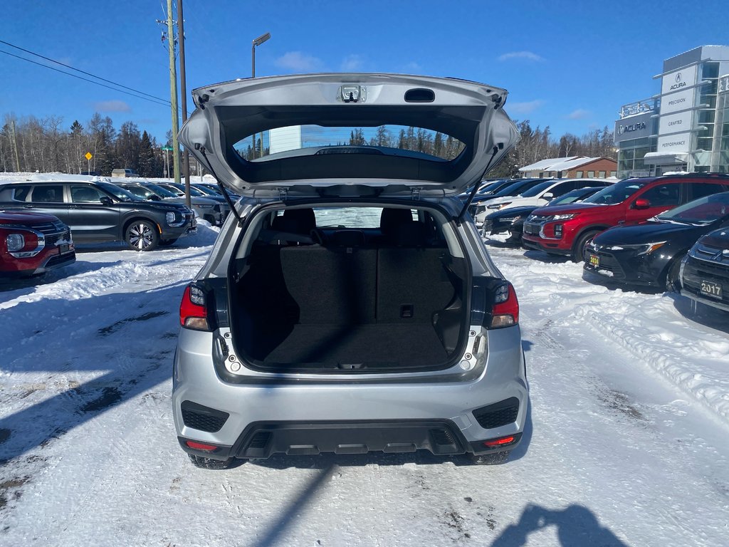 2023 Mitsubishi RVR ES 4x4 in Thunder Bay, Ontario - 7 - w1024h768px