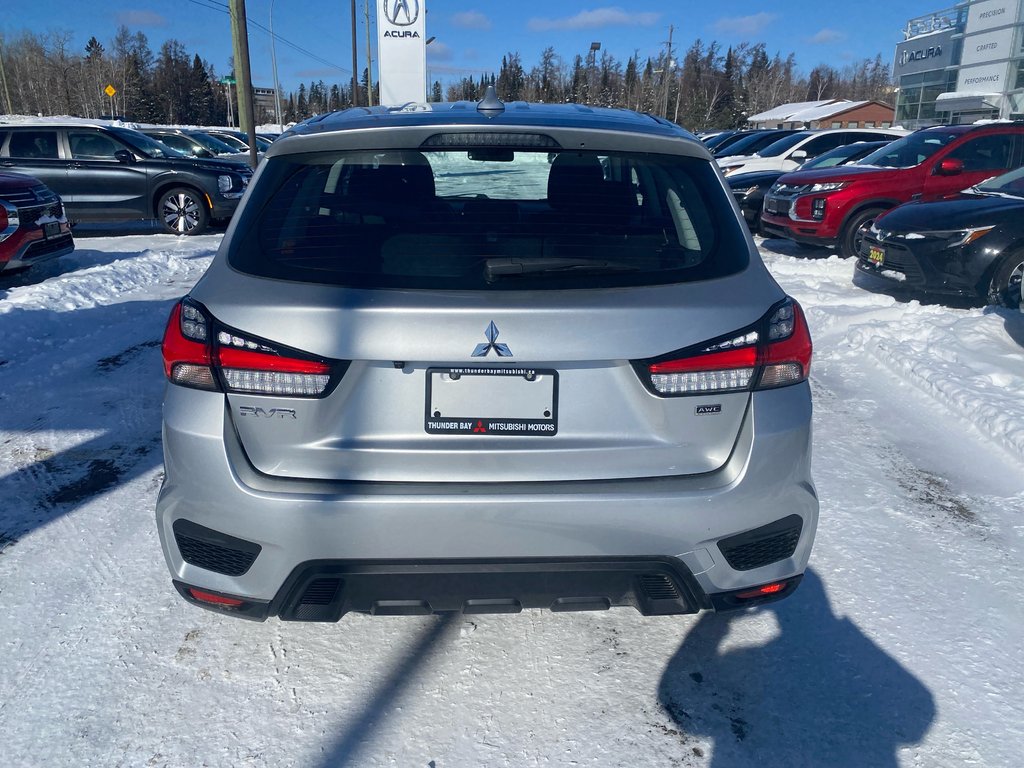 2023 Mitsubishi RVR ES 4x4 in Thunder Bay, Ontario - 5 - w1024h768px