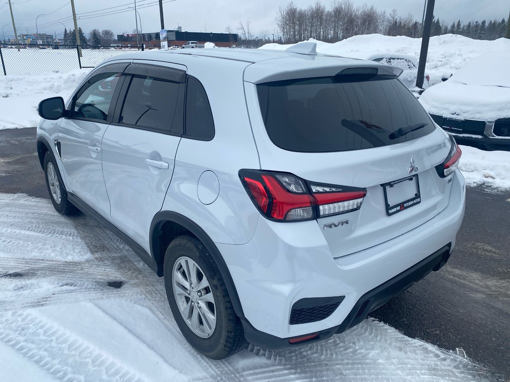 2023 Mitsubishi RVR SE in Thunder Bay, Ontario - 6 - w1024h768px