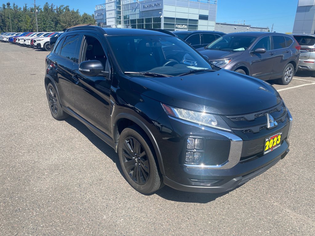 2023 Mitsubishi RVR LE in Thunder Bay, Ontario - 3 - w1024h768px