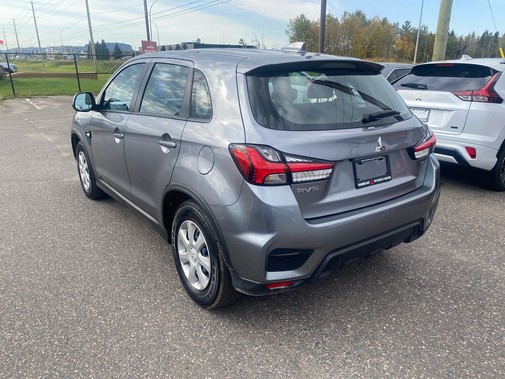 2024 Mitsubishi RVR ES in Thunder Bay, Ontario - 6 - w1024h768px