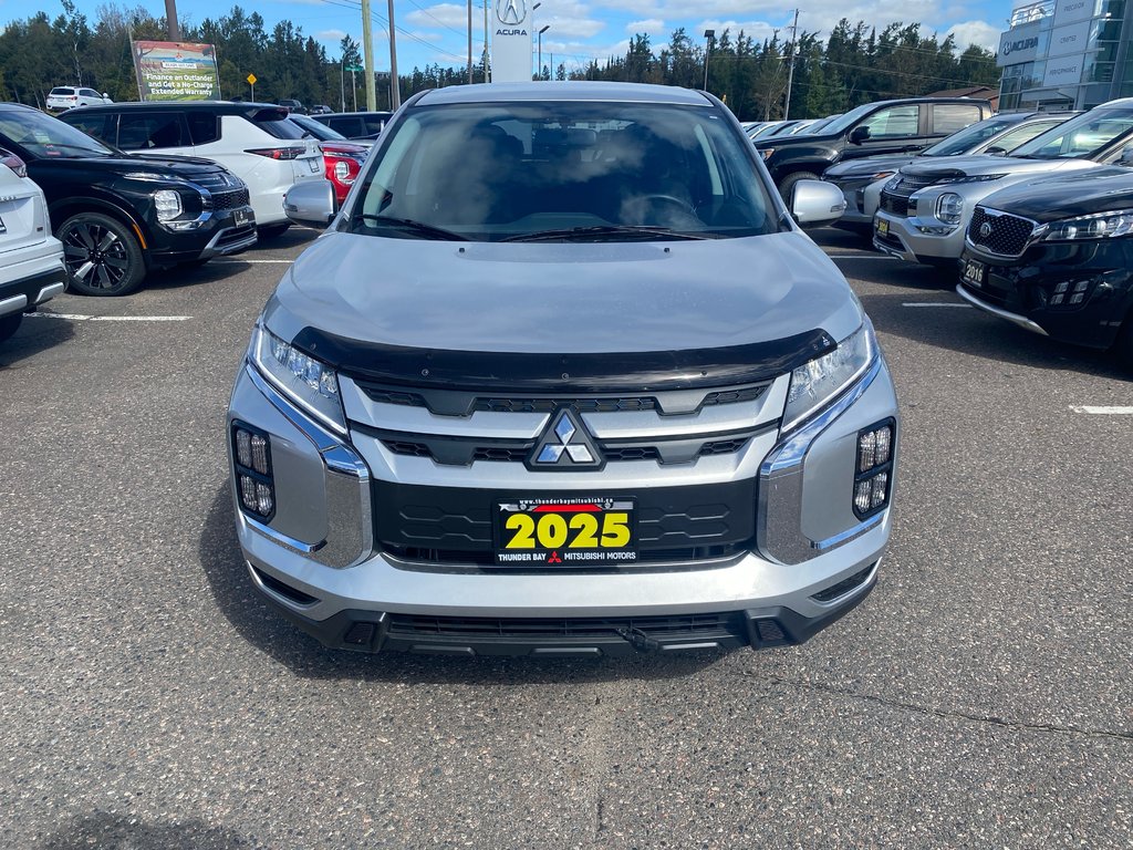 2025 Mitsubishi RVR SE 4X4 in Thunder Bay, Ontario - 2 - w1024h768px