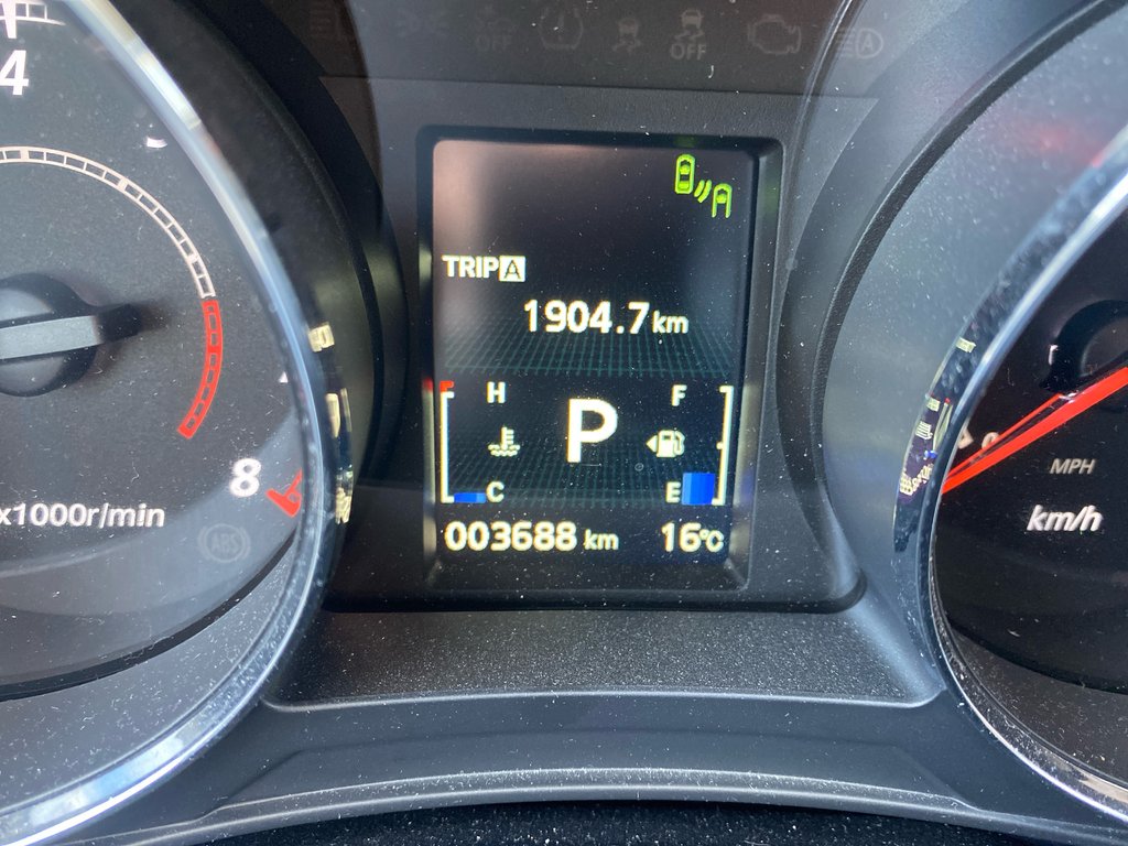 2025 Mitsubishi RVR SE 4X4 in Thunder Bay, Ontario - 10 - w1024h768px