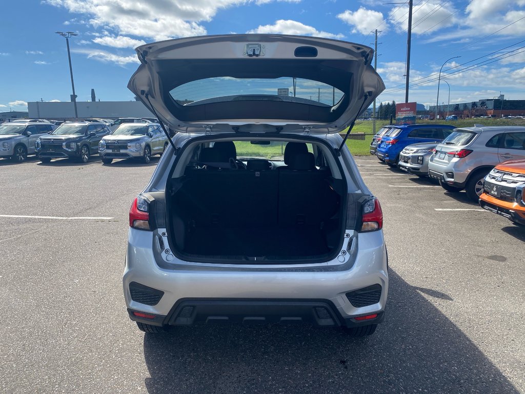 2025 Mitsubishi RVR SE 4X4 in Thunder Bay, Ontario - 7 - w1024h768px