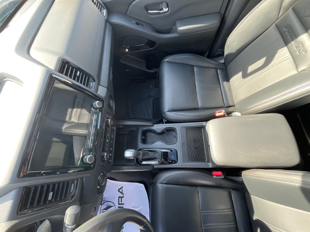 2022 Nissan Frontier in Thunder Bay, Ontario - 13 - w1024h768px