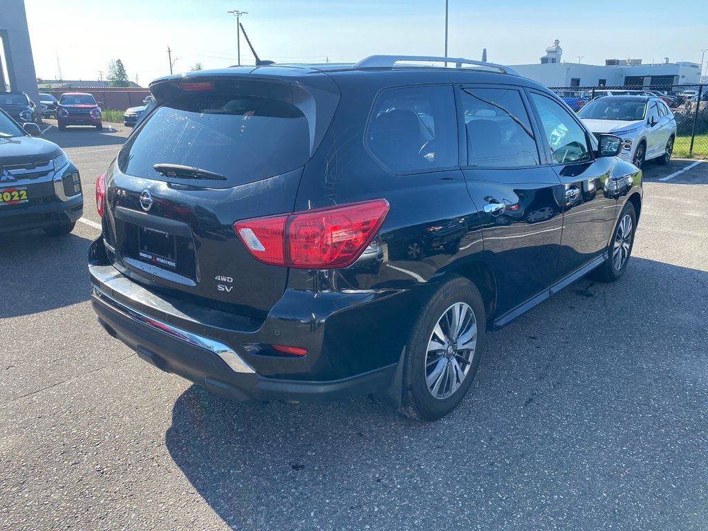 2018 Nissan Pathfinder SV TECH in Thunder Bay, Ontario - 4 - w1024h768px