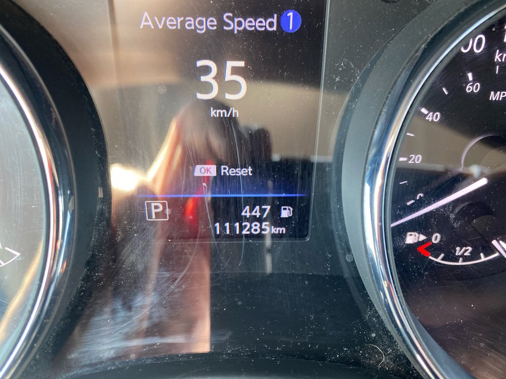 2018 Nissan Rogue SV in Thunder Bay, Ontario - 13 - w1024h768px
