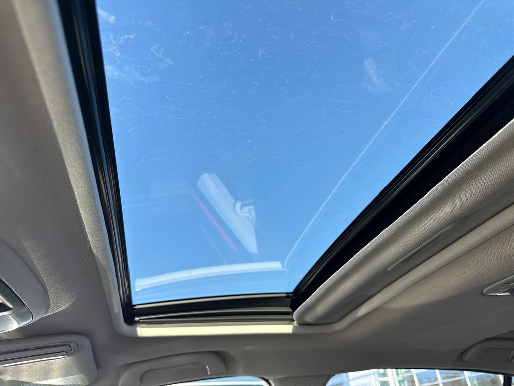 2021 Subaru Crosstrek Limited in Thunder Bay, Ontario - 17 - w1024h768px