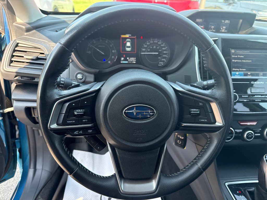 2017 Subaru Impreza Touring in Thunder Bay, Ontario - 14 - w1024h768px