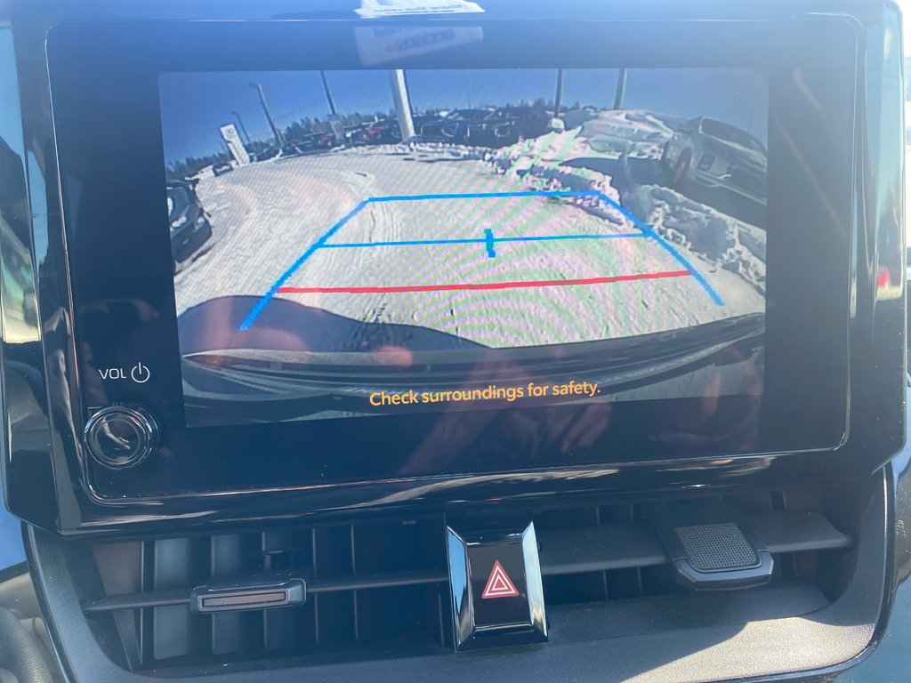 2024 Toyota Corolla Hybrid LE in Thunder Bay, Ontario - 11 - w1024h768px