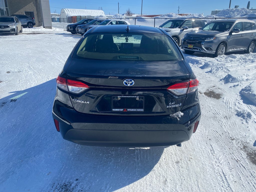 2024 Toyota Corolla Hybrid LE in Thunder Bay, Ontario - 5 - w1024h768px