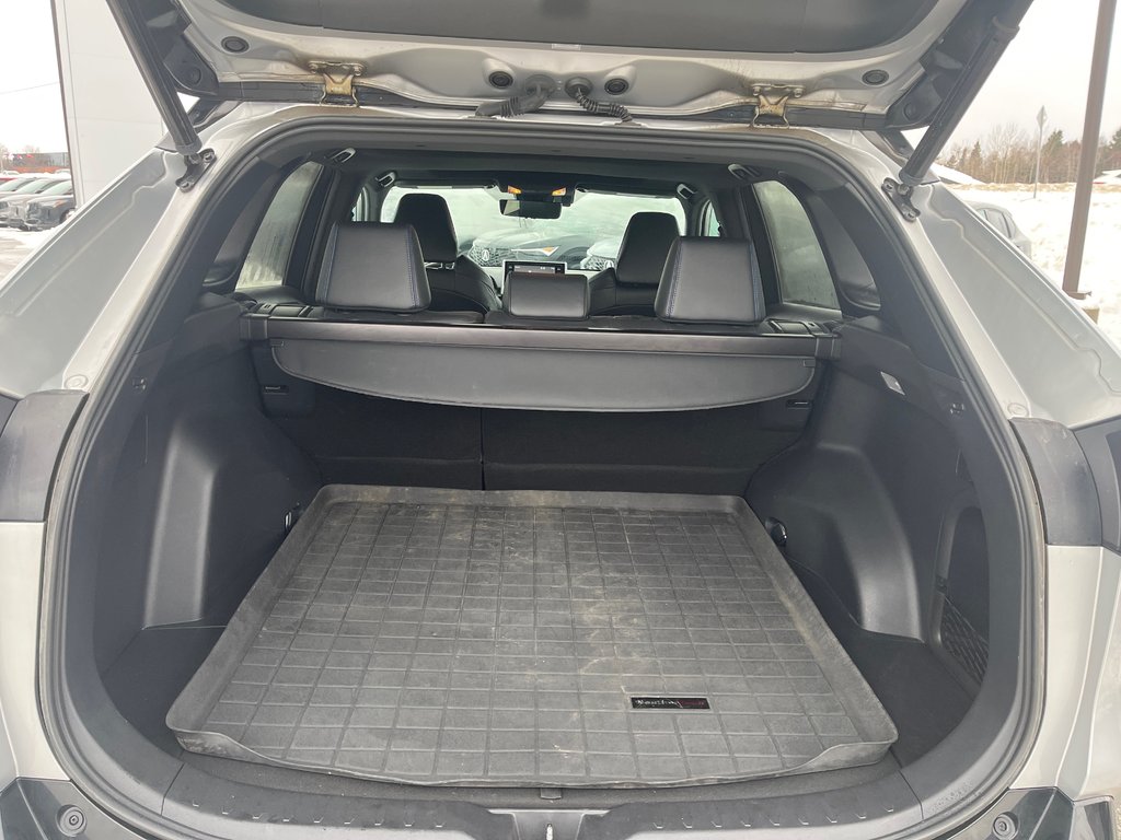 2021 Toyota RAV4 XSE Hybrid in Thunder Bay, Ontario - 9 - w1024h768px