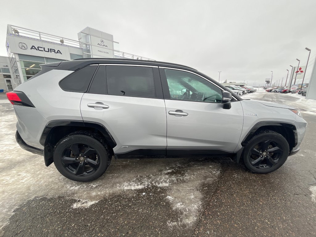 2021 Toyota RAV4 XSE Hybrid in Thunder Bay, Ontario - 8 - w1024h768px