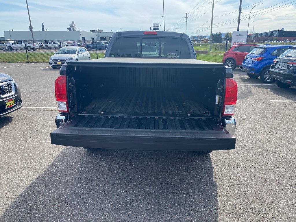 2016 Toyota Tacoma SR5 in Thunder Bay, Ontario - 7 - w1024h768px
