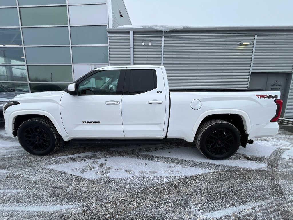 2022 Toyota Tundra SR5 TRD Sport in Thunder Bay, Ontario - 15 - w1024h768px