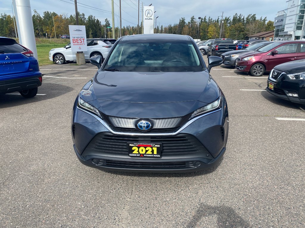 2021 Toyota Venza LE in Thunder Bay, Ontario - 2 - w1024h768px