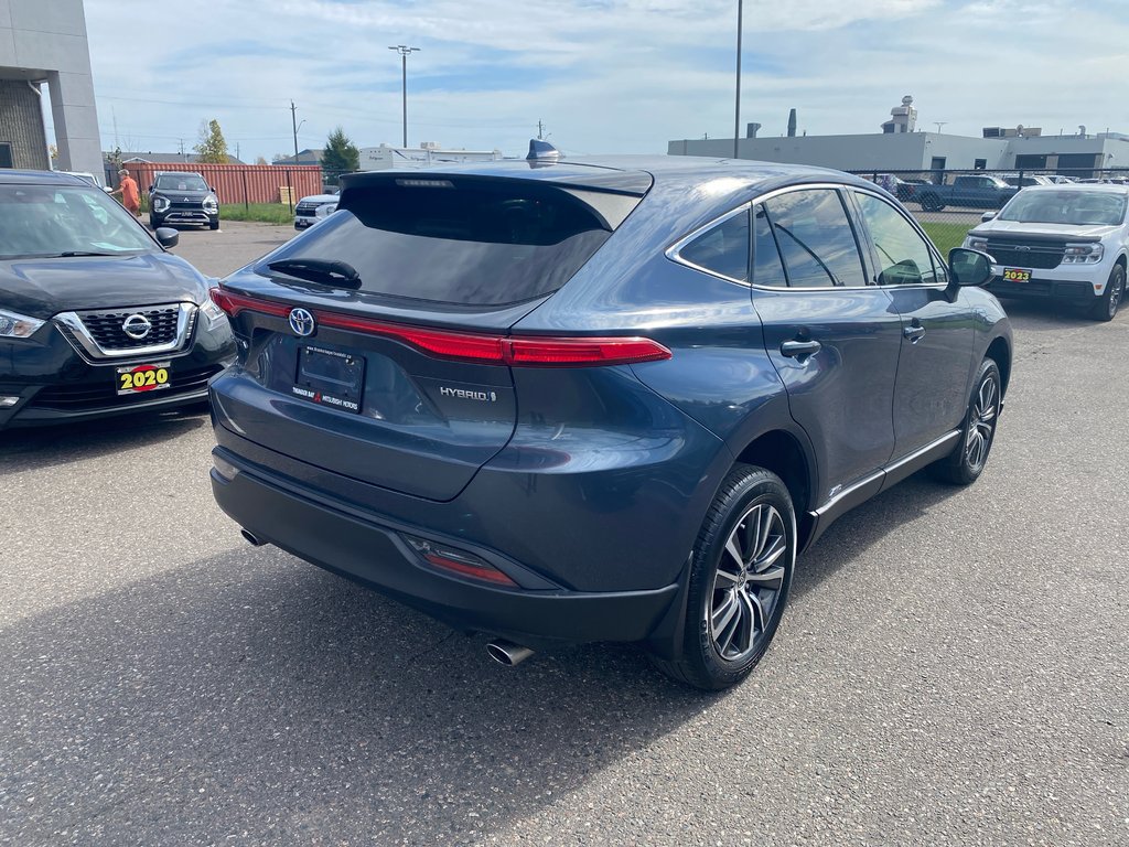 2021 Toyota Venza LE in Thunder Bay, Ontario - 4 - w1024h768px
