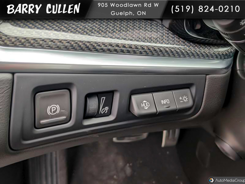 2024  XT5 Sport in Guelph, Ontario - 11 - w1024h768px