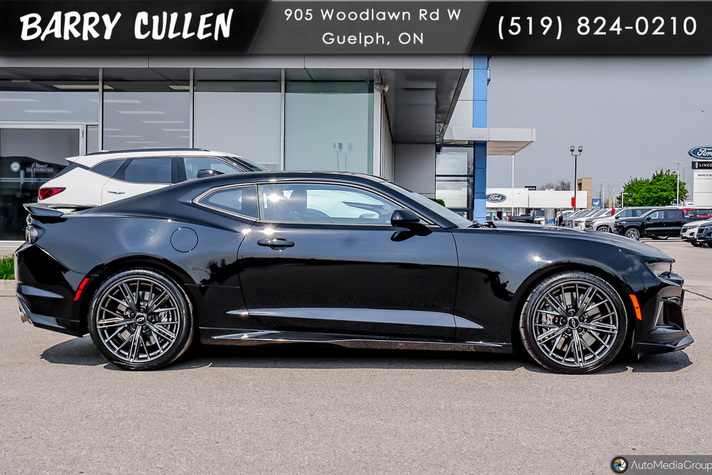 2020  Camaro ZL1 in Guelph, Ontario - 3 - w1024h768px