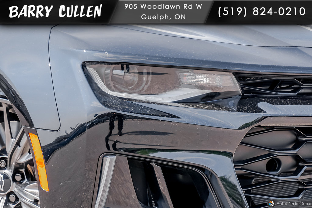 2020  Camaro ZL1 in Guelph, Ontario - 2 - w1024h768px