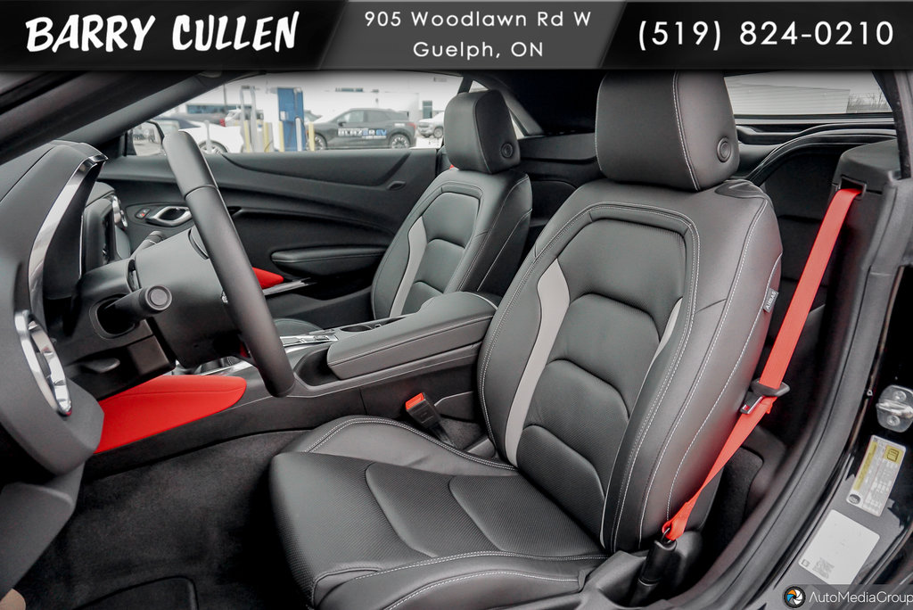 2023  Camaro 2LT in Guelph, Ontario - 13 - w1024h768px