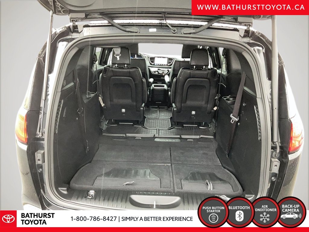 2025 Chrysler Grand Caravan SXT in Bathurst, New Brunswick - 6 - w1024h768px