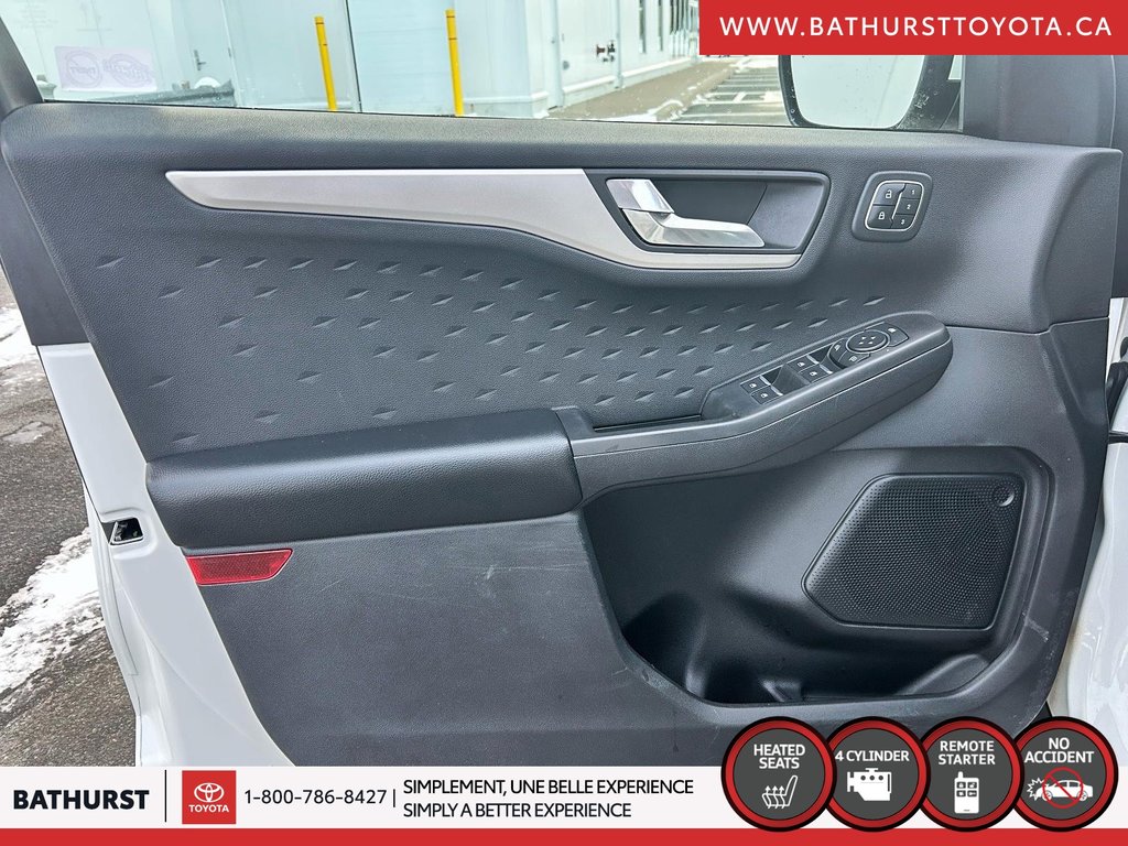 2020 Ford Escape SEL in Bathurst, New Brunswick - 12 - w1024h768px