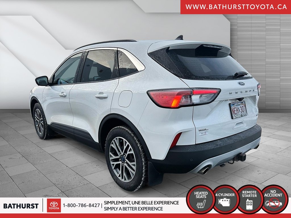 2020 Ford Escape SEL in Bathurst, New Brunswick - 4 - w1024h768px