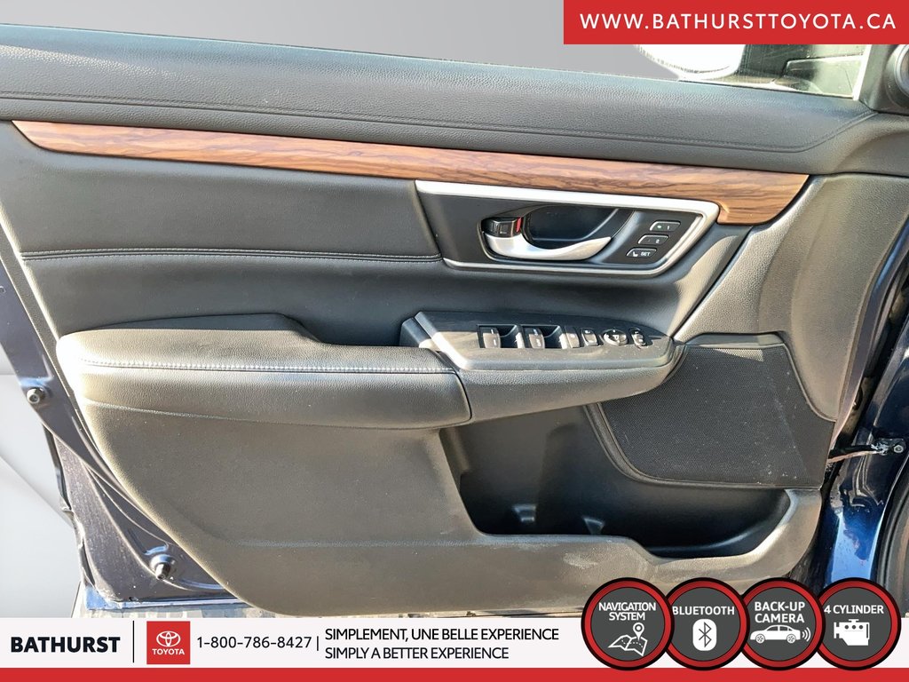2019 Honda CR-V Touring in Bathurst, New Brunswick - 11 - w1024h768px