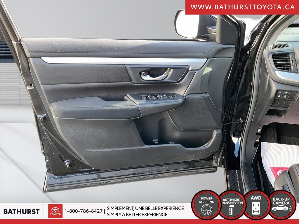 2022 Honda CR-V LX in Bathurst, New Brunswick - 10 - w1024h768px
